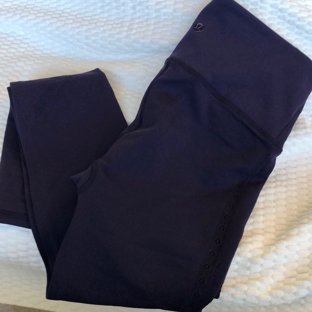 Lululemon 6 Purple